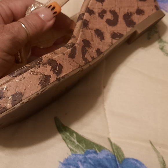 Wedges - Picture 3 of 8